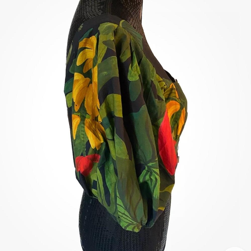 🆕 Farm Rio Cocoa Forest Tropical Print Cropped Button Down Top Size M - Picture 5 of 16